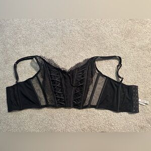 NWT! $70 retail Victoria's Secret corset top